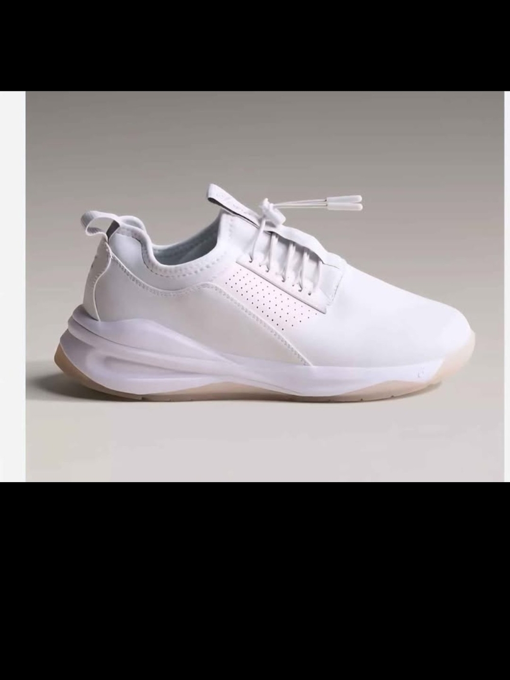 Women's Clove Sz 7.5 Hospital/Nursing White Slip-On Bungee Non Slip Sneakers